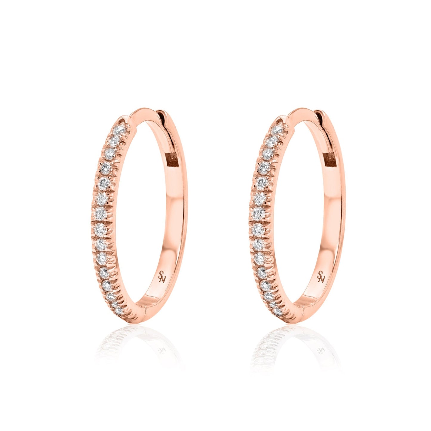 Huggie Hoop with Diamonds - 15 mm