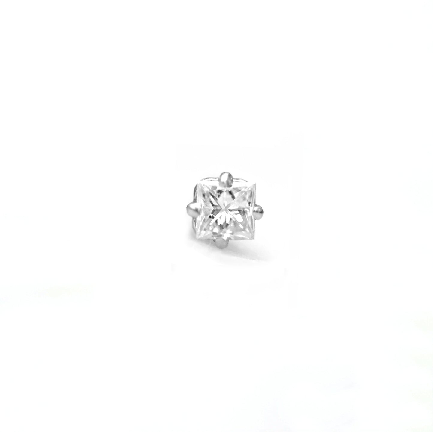 Tiny Princess Diamond Stud