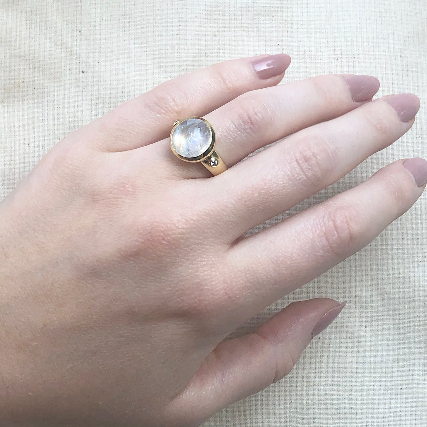 Moonstone Round Mood Ring